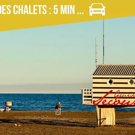 Au Coeur Du Village De *